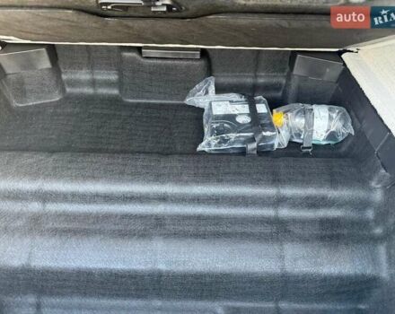 Черный Мерседес EQE SUV, объемом двигателя 0 л и пробегом 25 тыс. км за 51000 $, фото 67 на Automoto.ua