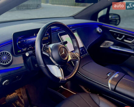 Черный Мерседес EQE SUV, объемом двигателя 0 л и пробегом 22 тыс. км за 49900 $, фото 17 на Automoto.ua