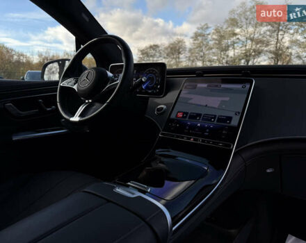 Черный Мерседес EQE SUV, объемом двигателя 0 л и пробегом 23 тыс. км за 42300 $, фото 15 на Automoto.ua