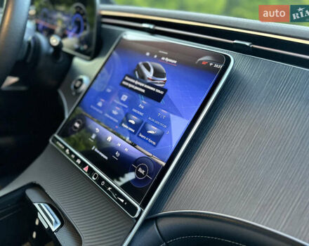Черный Мерседес EQE SUV, объемом двигателя 0 л и пробегом 28 тыс. км за 56000 $, фото 33 на Automoto.ua