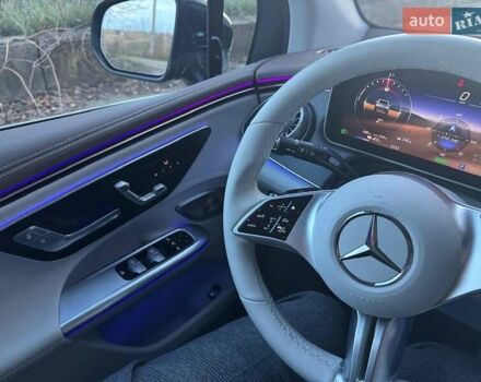 Черный Мерседес EQE SUV, объемом двигателя 0 л и пробегом 25 тыс. км за 51000 $, фото 35 на Automoto.ua