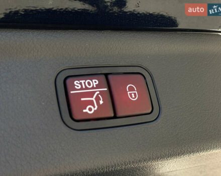 Черный Мерседес EQE SUV, объемом двигателя 0 л и пробегом 20 тыс. км за 51500 $, фото 17 на Automoto.ua