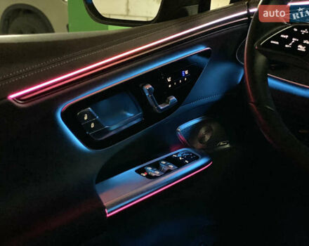 Черный Мерседес EQE SUV, объемом двигателя 0 л и пробегом 20 тыс. км за 51500 $, фото 32 на Automoto.ua