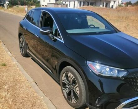 Чорний Мерседес EQE SUV, об'ємом двигуна 0 л та пробігом 25 тис. км за 49900 $, фото 2 на Automoto.ua