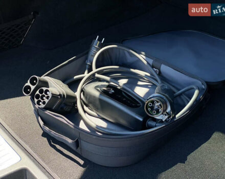 Черный Мерседес EQE SUV, объемом двигателя 0 л и пробегом 20 тыс. км за 51500 $, фото 16 на Automoto.ua