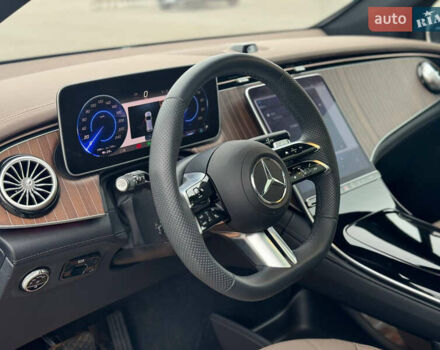 Чорний Мерседес EQE SUV, об'ємом двигуна 0 л та пробігом 7 тис. км за 47777 $, фото 11 на Automoto.ua