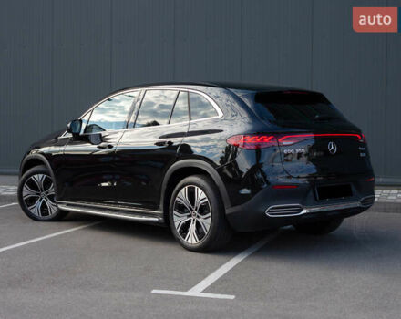 Чорний Мерседес EQE SUV, об'ємом двигуна 0 л та пробігом 15 тис. км за 51900 $, фото 6 на Automoto.ua