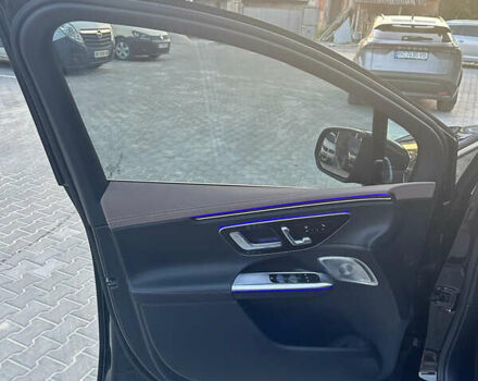 Черный Мерседес EQE SUV, объемом двигателя 0 л и пробегом 25 тыс. км за 53000 $, фото 12 на Automoto.ua