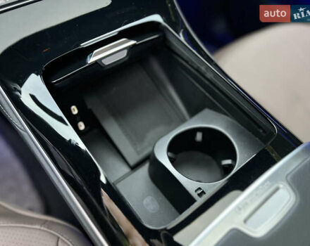 Чорний Мерседес EQE SUV, об'ємом двигуна 0 л та пробігом 12 тис. км за 54000 $, фото 33 на Automoto.ua