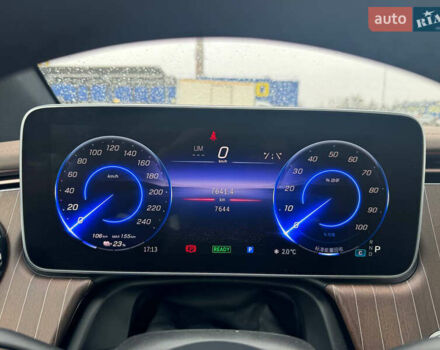 Чорний Мерседес EQE SUV, об'ємом двигуна 0 л та пробігом 7 тис. км за 47777 $, фото 19 на Automoto.ua