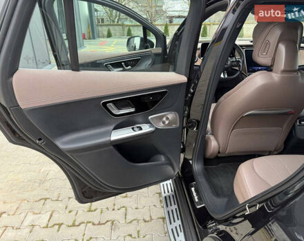 Чорний Мерседес EQE SUV, об'ємом двигуна 0 л та пробігом 20 тис. км за 54900 $, фото 9 на Automoto.ua