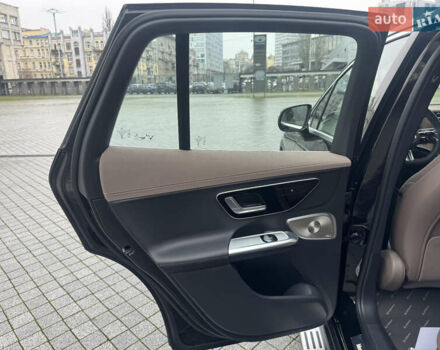 Черный Мерседес EQE SUV, объемом двигателя 0 л и пробегом 1 тыс. км за 59999 $, фото 23 на Automoto.ua