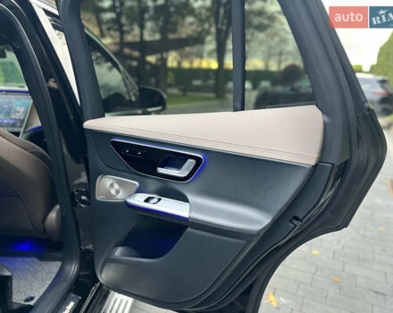 Чорний Мерседес EQE SUV, об'ємом двигуна 0 л та пробігом 12 тис. км за 54000 $, фото 19 на Automoto.ua