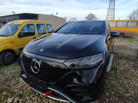 Черный Мерседес EQE SUV, объемом двигателя 0 л и пробегом 4 тыс. км за 50999 $, фото 1 на Automoto.ua