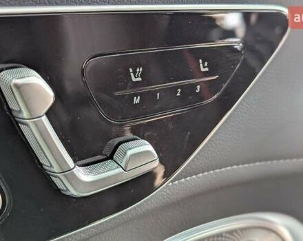 Сірий Мерседес EQE SUV, об'ємом двигуна 0 л та пробігом 40 тис. км за 46999 $, фото 27 на Automoto.ua