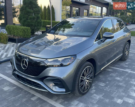 Серый Мерседес EQE SUV, объемом двигателя 0 л и пробегом 8 тыс. км за 53499 $, фото 9 на Automoto.ua