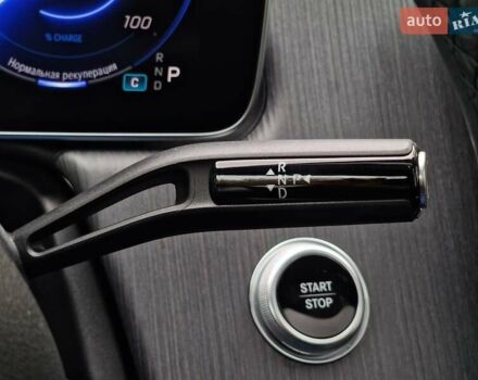 Серый Мерседес EQE SUV, объемом двигателя 0 л и пробегом 25 тыс. км за 49990 $, фото 77 на Automoto.ua