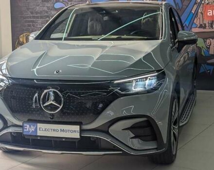 Сірий Мерседес EQE SUV, об'ємом двигуна 0 л та пробігом 40 тис. км за 46999 $, фото 15 на Automoto.ua