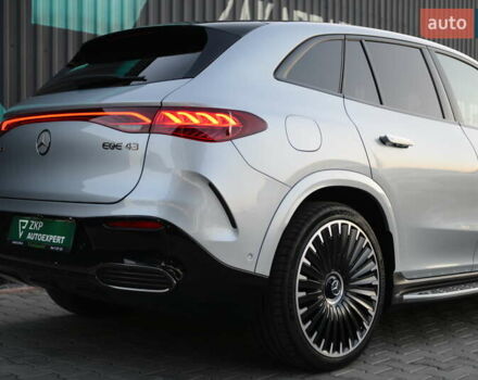Серый Мерседес EQE SUV, объемом двигателя 0 л и пробегом 10 тыс. км за 100000 $, фото 16 на Automoto.ua