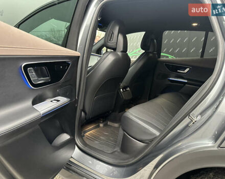 Серый Мерседес EQE SUV, объемом двигателя 0 л и пробегом 108 тыс. км за 55000 $, фото 13 на Automoto.ua