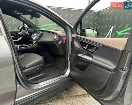 Серый Мерседес EQE SUV, объемом двигателя 0 л и пробегом 108 тыс. км за 55000 $, фото 17 на Automoto.ua