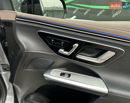 Серый Мерседес EQE SUV, объемом двигателя 0 л и пробегом 108 тыс. км за 55000 $, фото 22 на Automoto.ua