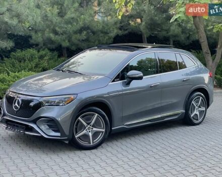 Серый Мерседес EQE SUV, объемом двигателя 0 л и пробегом 12 тыс. км за 43900 $, фото 3 на Automoto.ua
