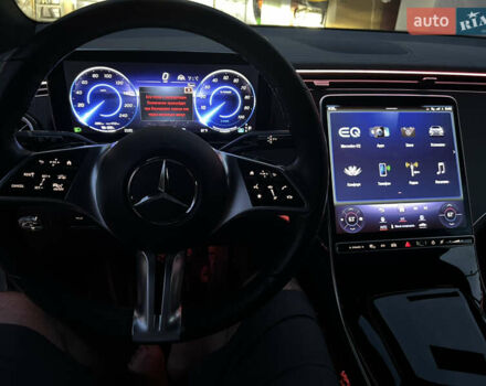Сірий Мерседес EQE SUV, об'ємом двигуна 0 л та пробігом 33 тис. км за 51000 $, фото 33 на Automoto.ua