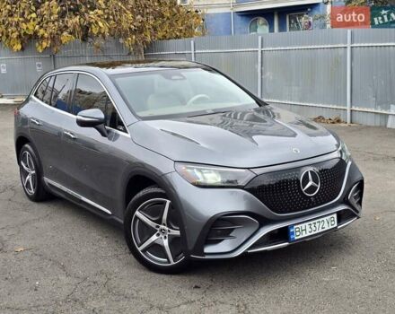 Серый Мерседес EQE SUV, объемом двигателя 0 л и пробегом 10 тыс. км за 51000 $, фото 3 на Automoto.ua