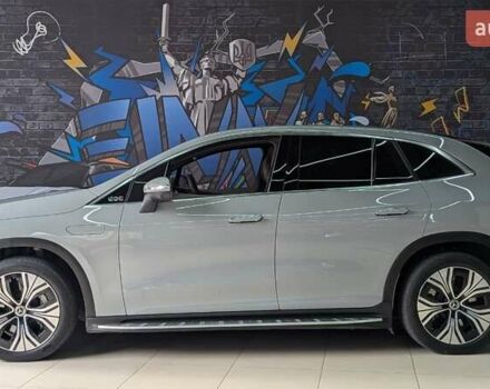 Сірий Мерседес EQE SUV, об'ємом двигуна 0 л та пробігом 40 тис. км за 46999 $, фото 47 на Automoto.ua