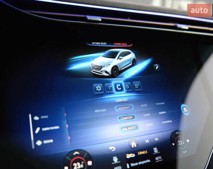 Серый Мерседес EQE SUV, объемом двигателя 0 л и пробегом 10 тыс. км за 100000 $, фото 49 на Automoto.ua