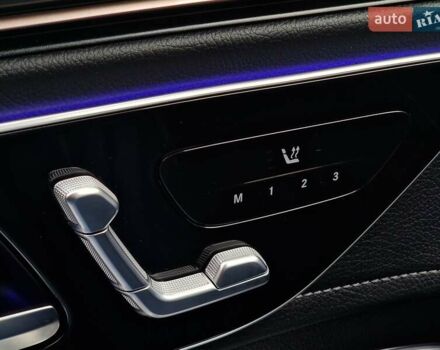 Серый Мерседес EQE SUV, объемом двигателя 0 л и пробегом 25 тыс. км за 49990 $, фото 69 на Automoto.ua