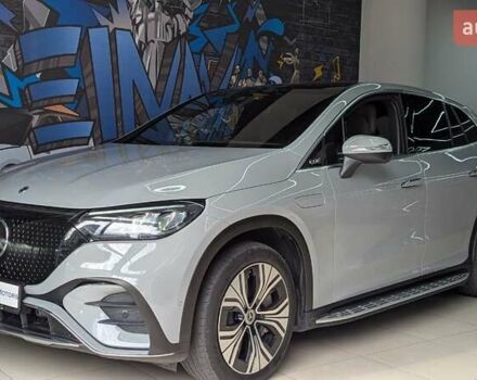 Сірий Мерседес EQE SUV, об'ємом двигуна 0 л та пробігом 40 тис. км за 46999 $, фото 46 на Automoto.ua