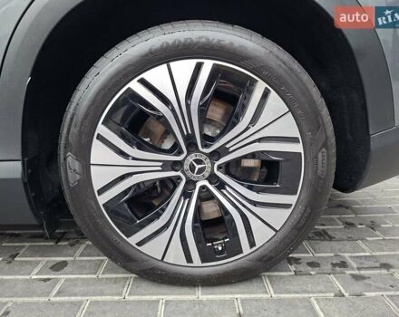 Серый Мерседес EQE SUV, объемом двигателя 0 л и пробегом 7 тыс. км за 57900 $, фото 30 на Automoto.ua