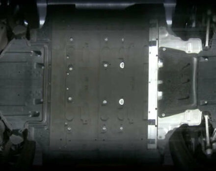 Сірий Мерседес EQE SUV, об'ємом двигуна 0 л та пробігом 16 тис. км за 109999 $, фото 11 на Automoto.ua