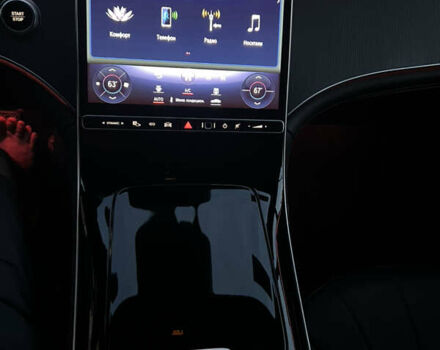Сірий Мерседес EQE SUV, об'ємом двигуна 0 л та пробігом 33 тис. км за 51000 $, фото 44 на Automoto.ua