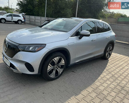 Сірий Мерседес EQE SUV, об'ємом двигуна 0 л та пробігом 33 тис. км за 51000 $, фото 18 на Automoto.ua
