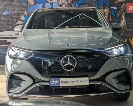 Сірий Мерседес EQE SUV, об'ємом двигуна 0 л та пробігом 40 тис. км за 46999 $, фото 13 на Automoto.ua