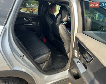 Сірий Мерседес EQE SUV, об'ємом двигуна 0 л та пробігом 33 тис. км за 51000 $, фото 51 на Automoto.ua