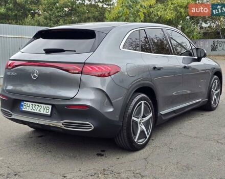 Серый Мерседес EQE SUV, объемом двигателя 0 л и пробегом 10 тыс. км за 51000 $, фото 14 на Automoto.ua