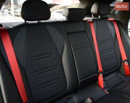 Серый Мерседес EQE SUV, объемом двигателя 0 л и пробегом 10 тыс. км за 100000 $, фото 41 на Automoto.ua