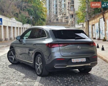 Серый Мерседес EQE SUV, объемом двигателя 0 л и пробегом 25 тыс. км за 49990 $, фото 26 на Automoto.ua
