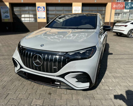 Серый Мерседес EQE SUV, объемом двигателя 0 л и пробегом 4 тыс. км за 88000 $, фото 3 на Automoto.ua