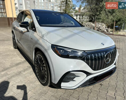 Серый Мерседес EQE SUV, объемом двигателя 0 л и пробегом 4 тыс. км за 88000 $, фото 5 на Automoto.ua