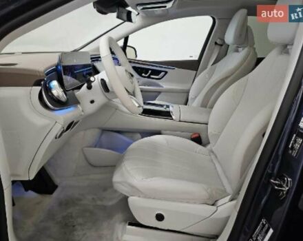 Синій Мерседес EQE SUV, об'ємом двигуна 0 л та пробігом 27 тис. км за 49999 $, фото 8 на Automoto.ua