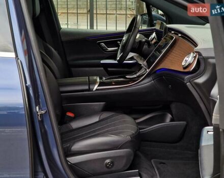 Синій Мерседес EQE SUV, об'ємом двигуна 0 л та пробігом 30 тис. км за 51990 $, фото 58 на Automoto.ua