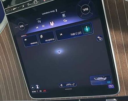 Зеленый Мерседес EQE SUV, объемом двигателя 0 л и пробегом 14 тыс. км за 58000 $, фото 16 на Automoto.ua