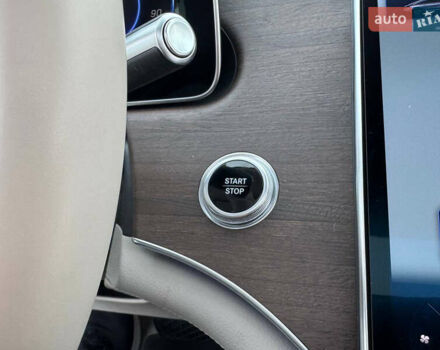 Белый Мерседес EQS, объемом двигателя 0 л и пробегом 25 тыс. км за 47500 $, фото 70 на Automoto.ua