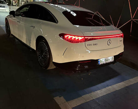 Білий Мерседес EQS, об'ємом двигуна 0 л та пробігом 56 тис. км за 56000 $, фото 7 на Automoto.ua