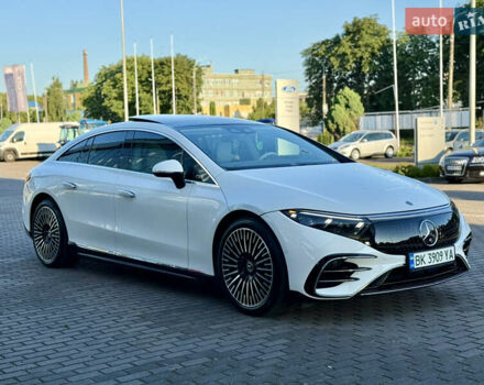 Белый Мерседес EQS, объемом двигателя 0 л и пробегом 19 тыс. км за 67000 $, фото 1 на Automoto.ua